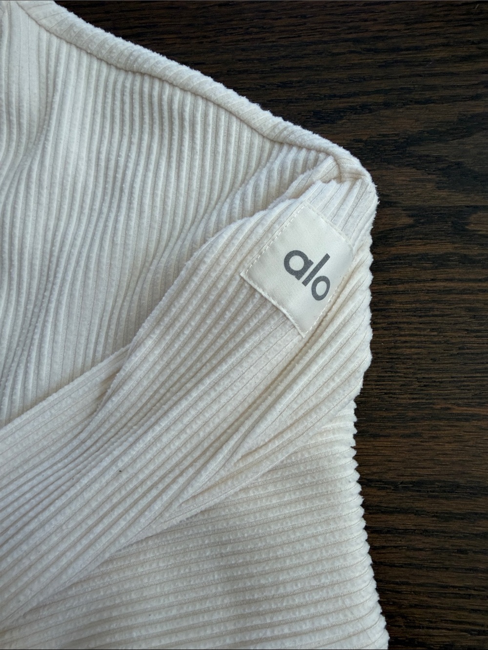 Alo yoga muse ribbed cropped hoodie XS - Picture 3 of 3